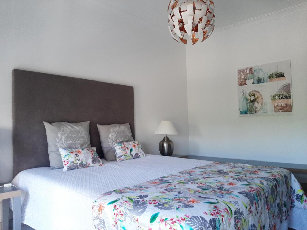 Apartamento Zacarias By Ferias Com Sol Quarteira Kültér fotó