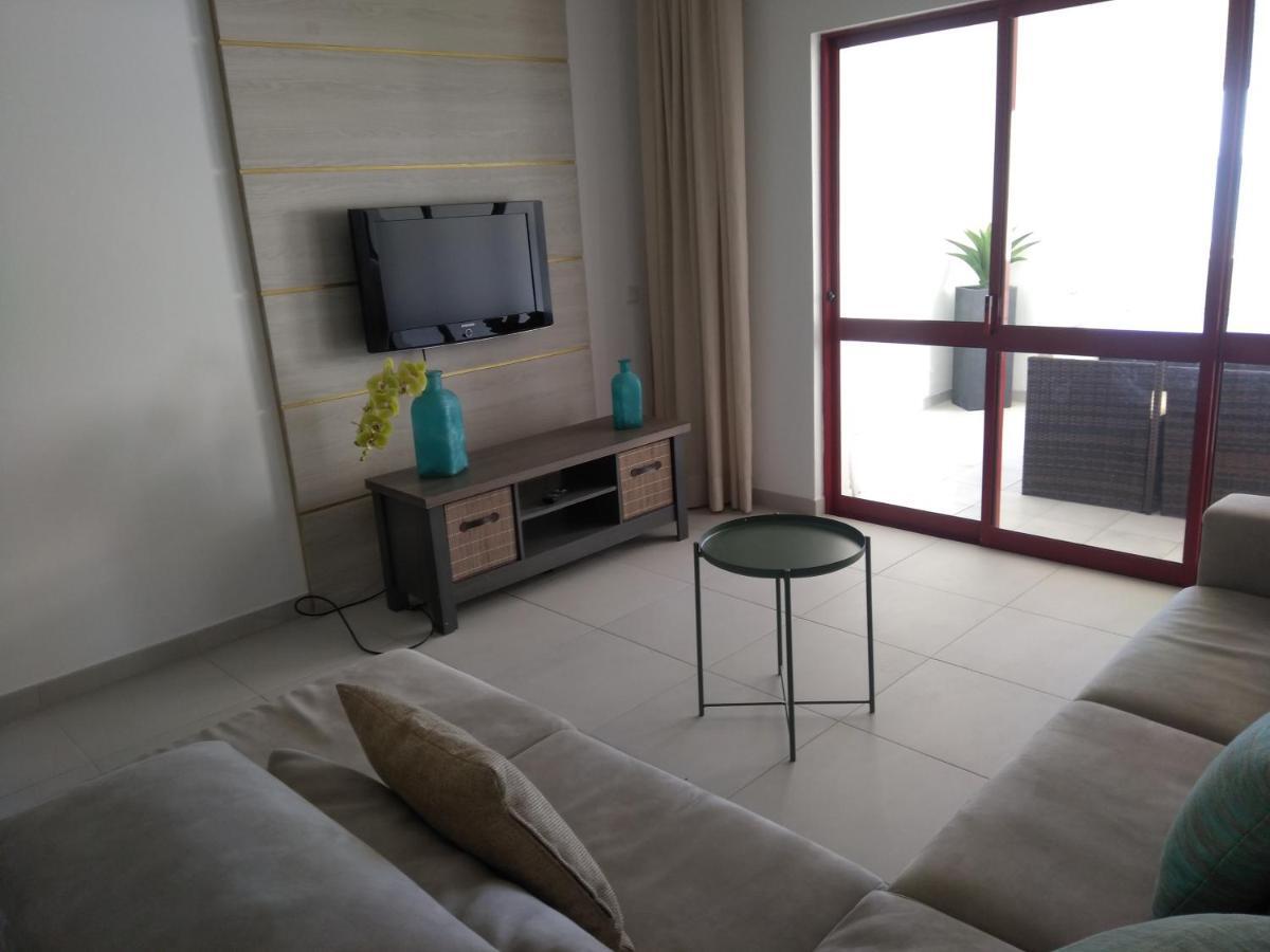 Apartamento Zacarias By Ferias Com Sol Quarteira Kültér fotó